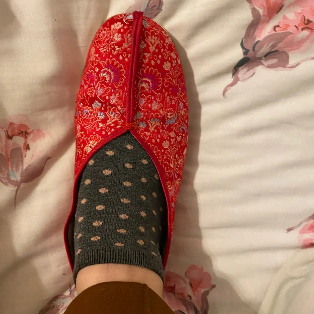 Chinese embroidered silk shoes 8 size - Picture 9 of 12